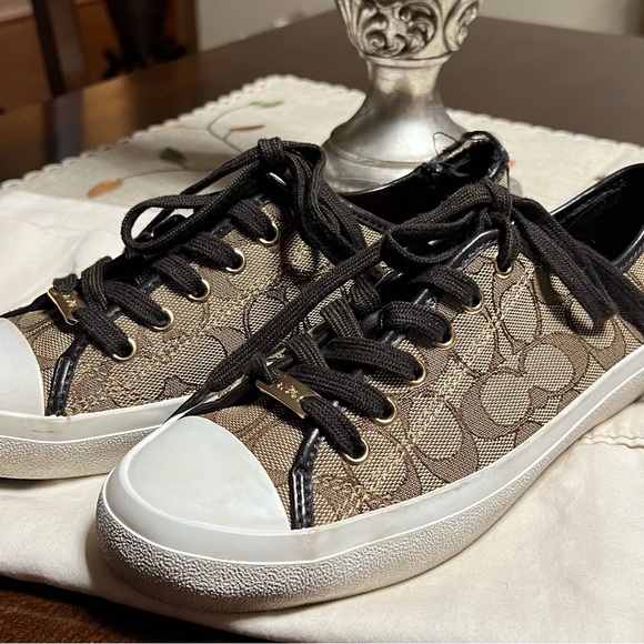 Coach Women's Sneakers with Brown and Tan Design - Picture 4 of 8